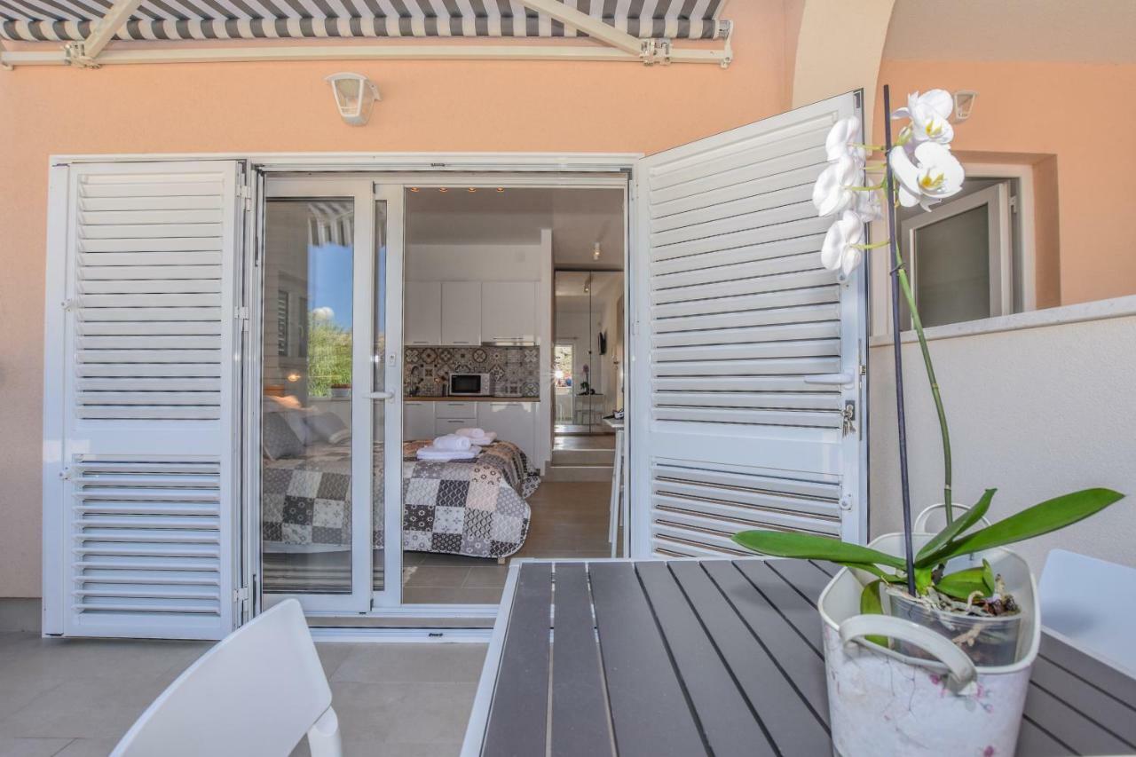 Villa Magena - Luxury Apartments In Pag Center Pag Town Εξωτερικό φωτογραφία