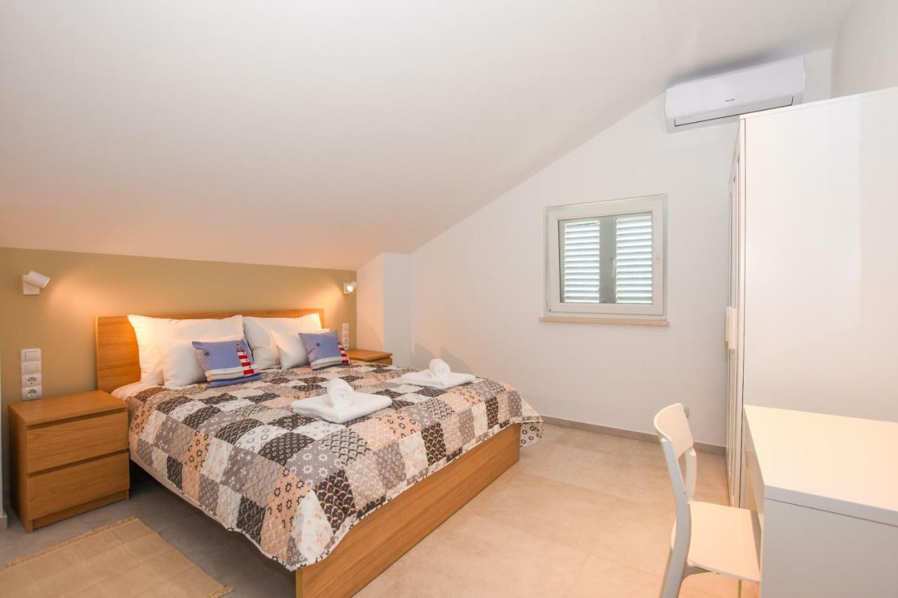 Villa Magena - Luxury Apartments In Pag Center Pag Town Εξωτερικό φωτογραφία