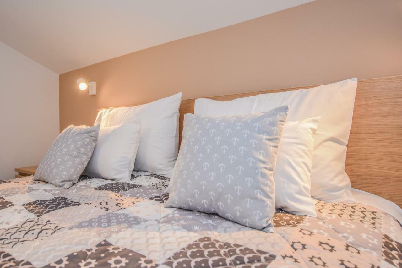 Villa Magena - Luxury Apartments In Pag Center Pag Town Εξωτερικό φωτογραφία
