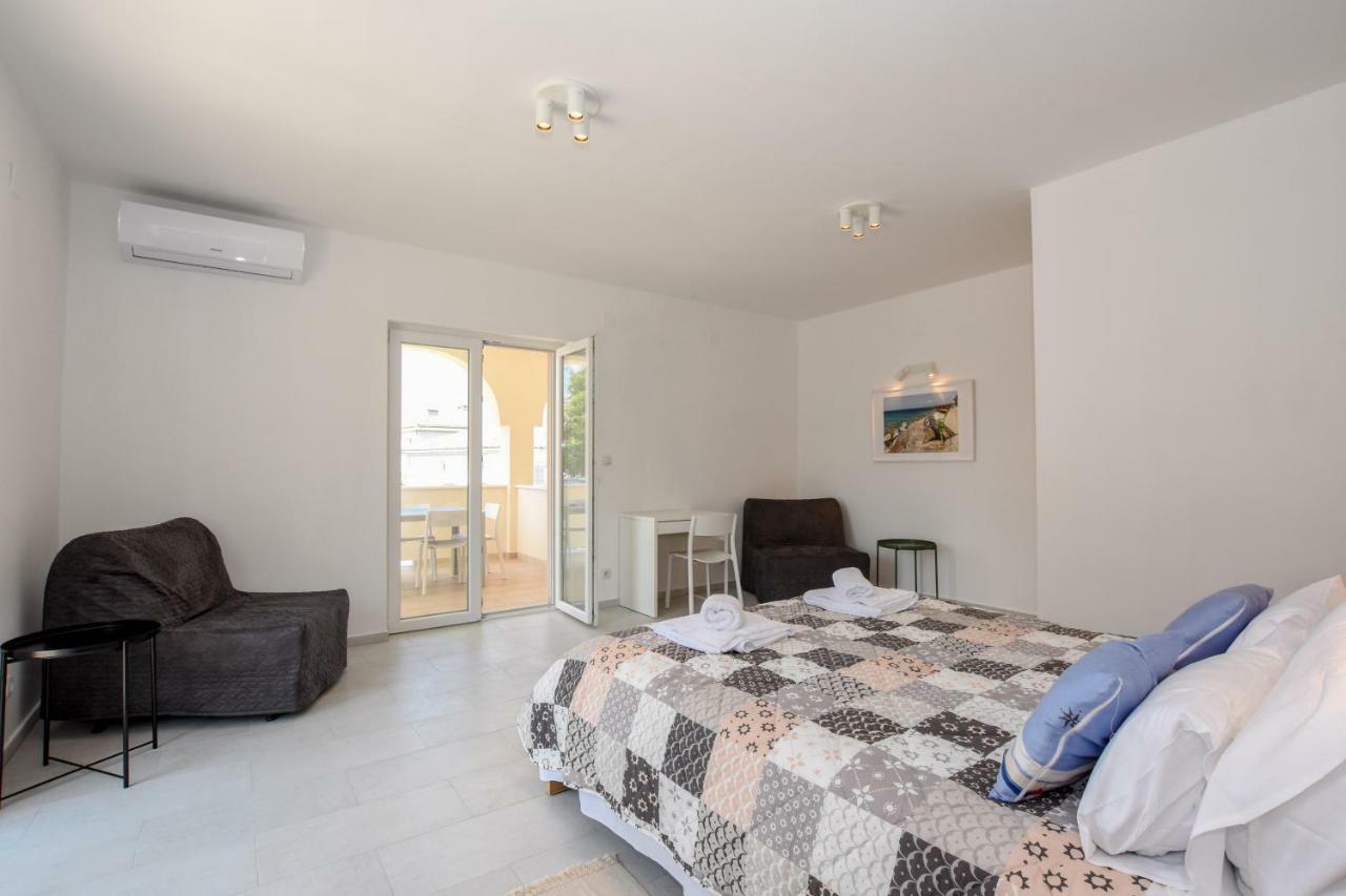 Villa Magena - Luxury Apartments In Pag Center Pag Town Εξωτερικό φωτογραφία