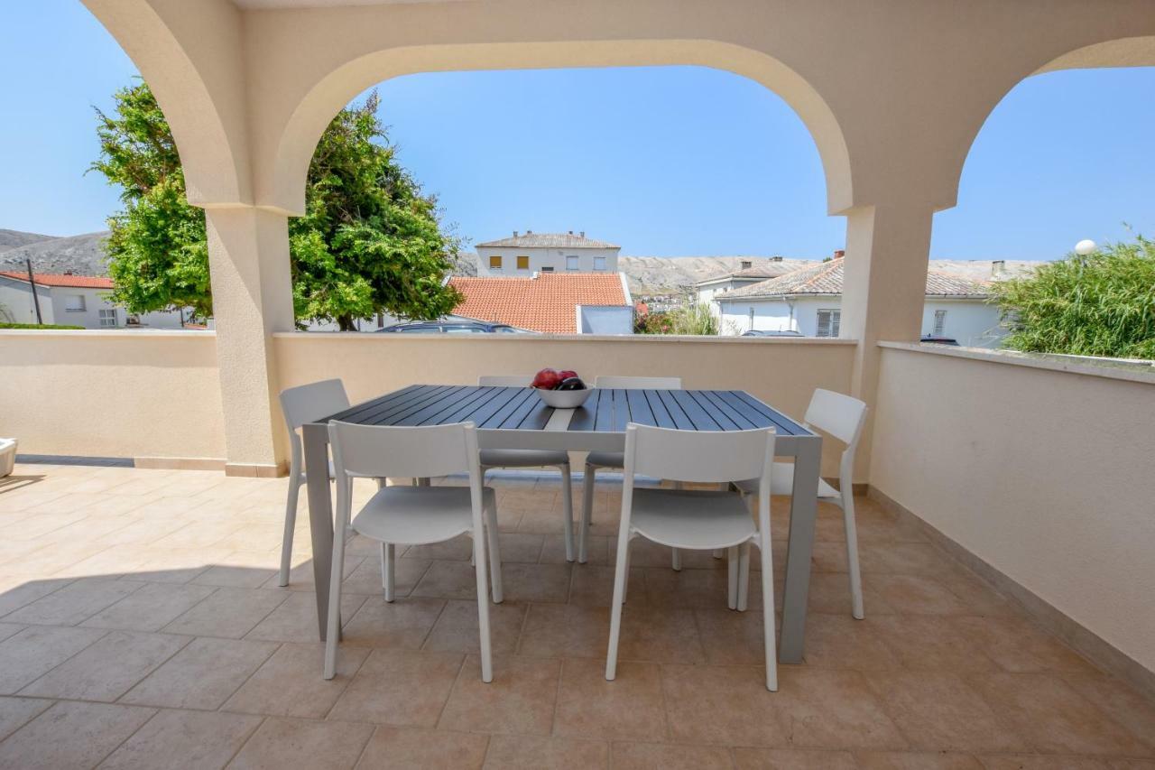 Villa Magena - Luxury Apartments In Pag Center Pag Town Εξωτερικό φωτογραφία