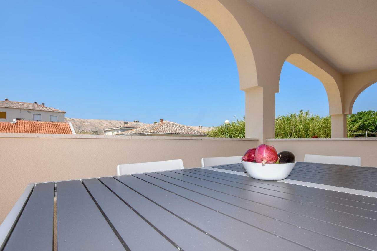 Villa Magena - Luxury Apartments In Pag Center Pag Town Εξωτερικό φωτογραφία